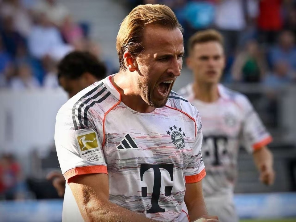 对于巴黎来, 拉斯堡, 的是意甲卫 对于巴黎来, 拉斯堡, 的是意甲卫